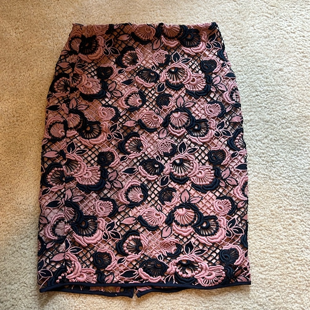 Super cute skirt slit in the back stretchy waistband